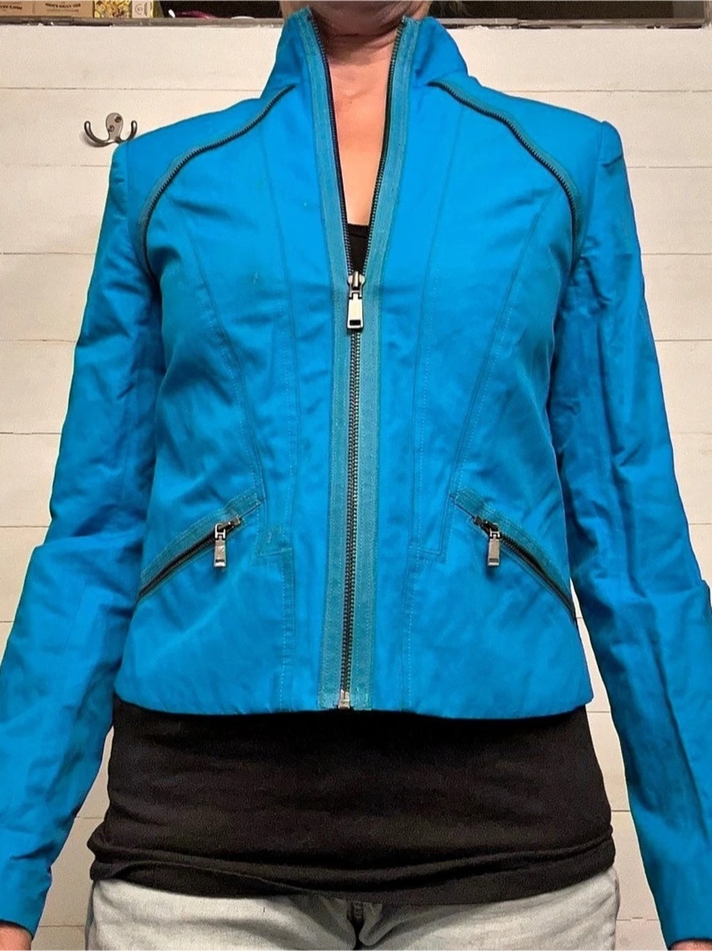 Elie Tahari jacket Blue Zip Front Size 6